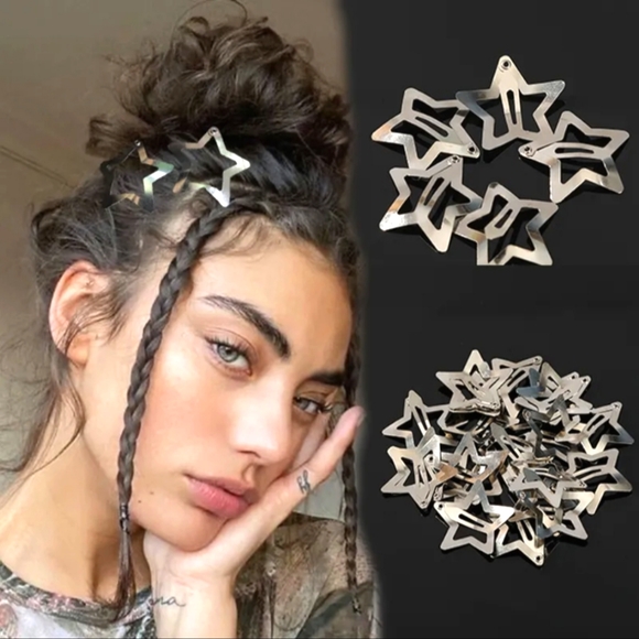 Zara Accessories - Y2K silver star hair clips